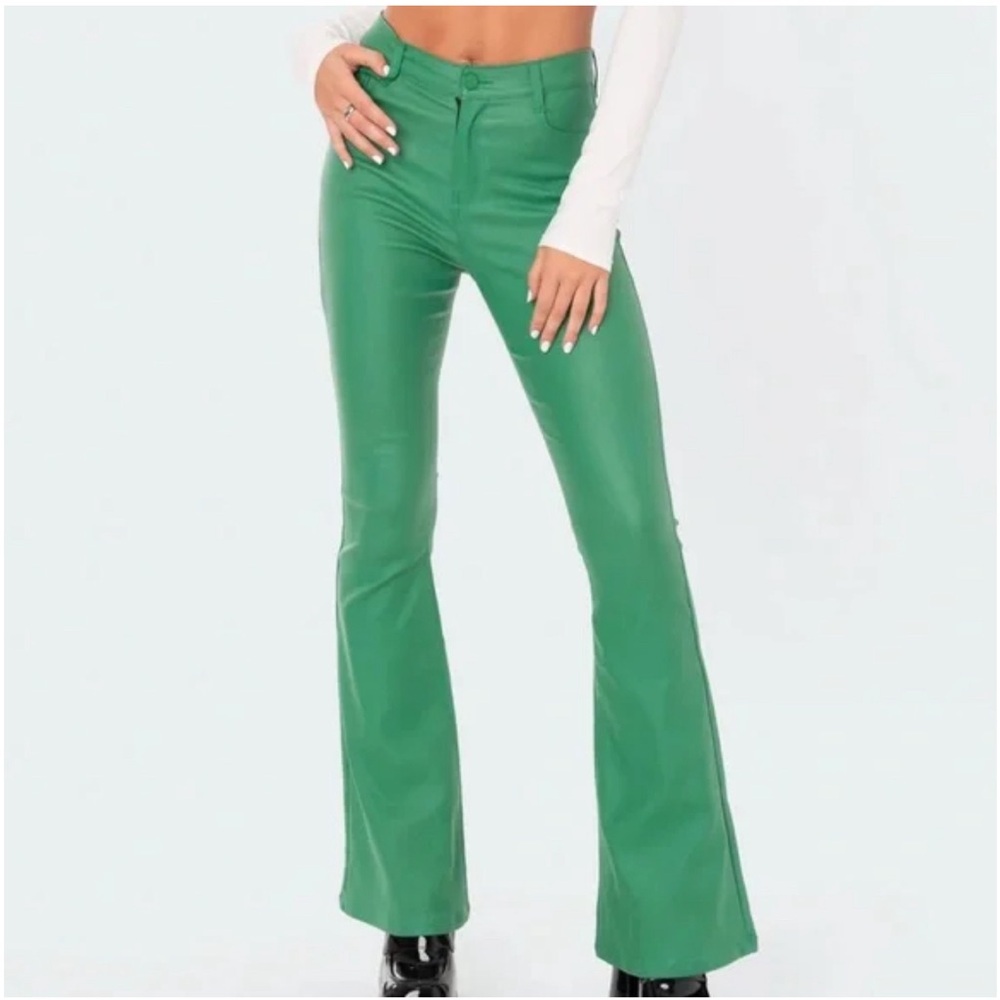 Edikted Flared Pants